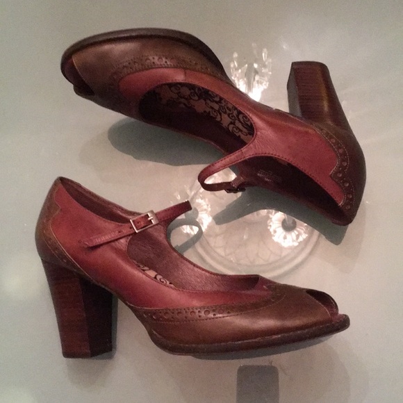 Sassy Aerosoles peep toe ankle strap brn/grn heels - Picture 3 of 5